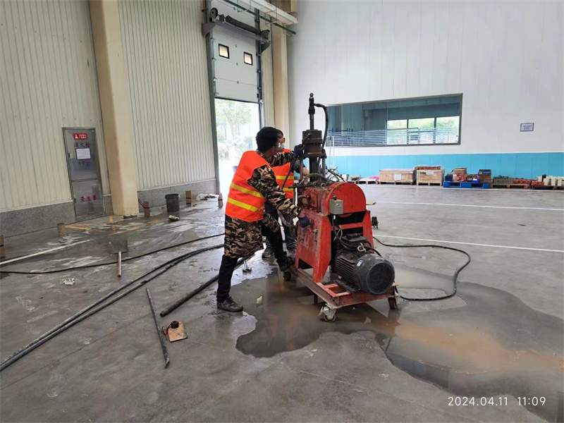 建宁厂房地面下沉塌陷注浆加固施工